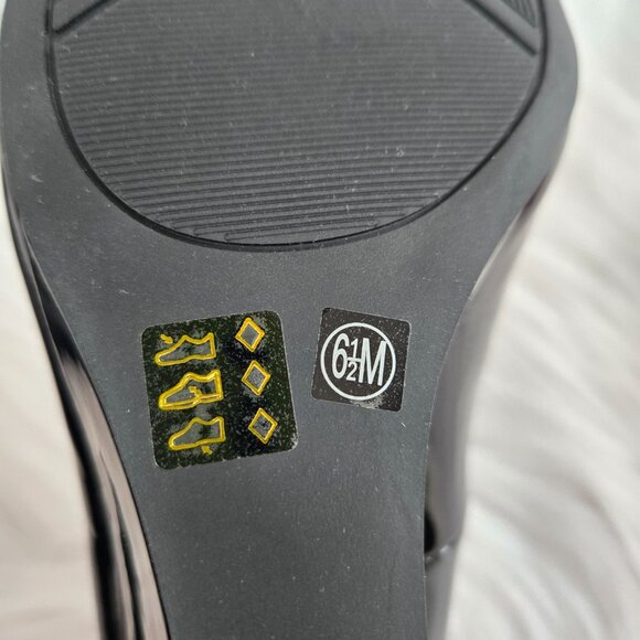 CHINESE LAUNDRY Nima Black Patent Wedge Pump Size 6.5 - Picture 11 of 11